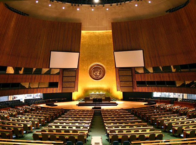 Sala da Assembleia Geral da ONU_por_Patrick Gruban (cc)